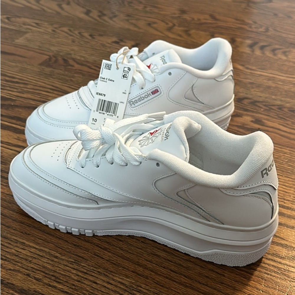 Reebok Women’s Club C Extra Shoes White Size 10